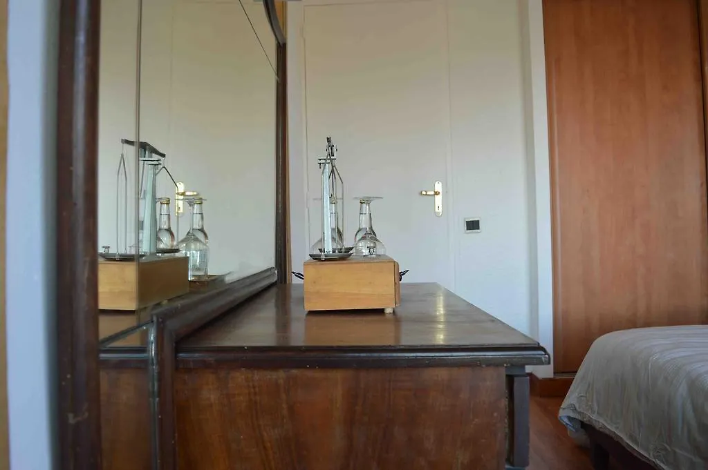 Bed & Breakfast Casa Marta : Suites, Terrasses Et Vue Panoramique Tournon-sur-Rhone