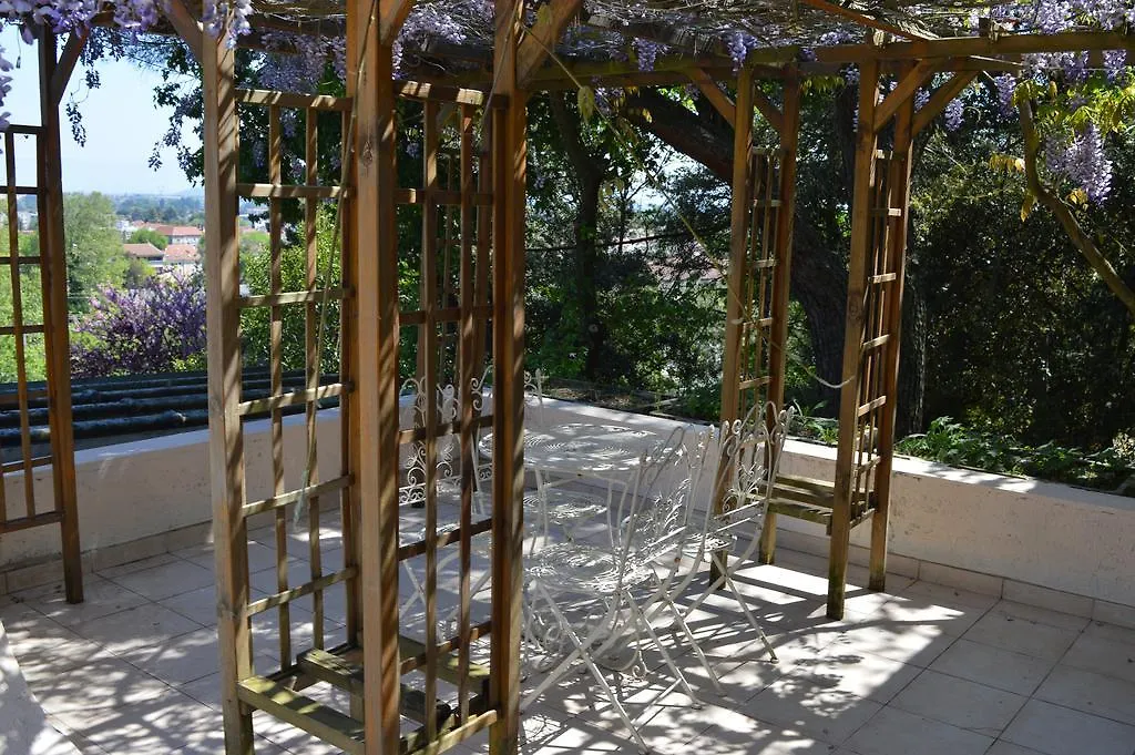 Casa Marta : Suites, Terrasses Et Vue Panoramique Tournon-sur-Rhone France